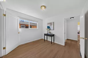 2327 Maywood Ave, Oakland, CA 94605 - Photo 22