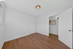 2327 Maywood Ave, Oakland, CA 94605 - Photo 26