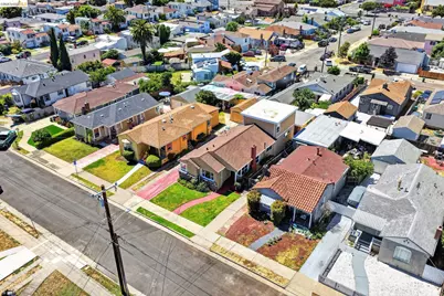 2327 Maywood Ave, Oakland, CA 94605 - Photo 46