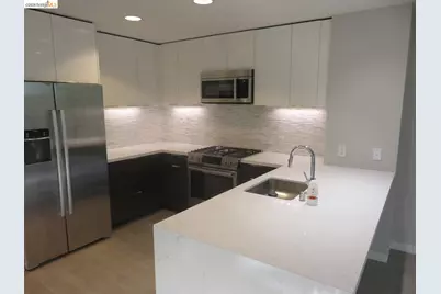 10 Kennedy Pl #203, San Francisco, CA 94124 - Photo 18