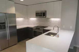10 Kennedy Pl, San Francisco, CA 94124 - Photo 18