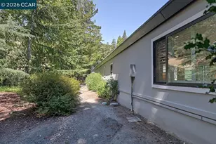1517 Oakmont Dr, Walnut Creek, CA 94595 - Photo 42