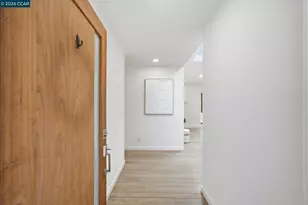 9 Easton Ct, Orinda, CA 94563 - Photo 18