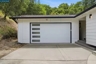 9 Easton Ct, Orinda, CA 94563 - Photo 28