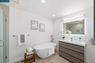 9 Easton Ct, Orinda, CA 94563 - Photo 26