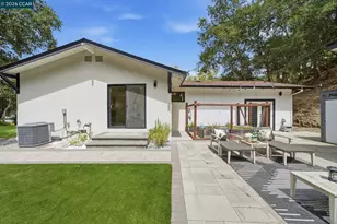 9 Easton Ct, Orinda, CA 94563 - Photo 32