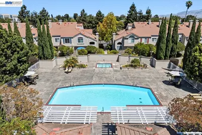 67 Mirabelli Cir, San Jose, CA 95134 - Photo 30