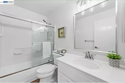67 Mirabelli Cir, San Jose, CA 95134 - Photo 18