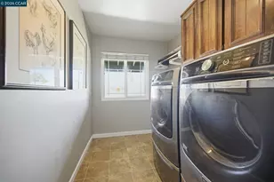 139 Mt Everest Ct, Clayton, CA 94517 - Photo 32