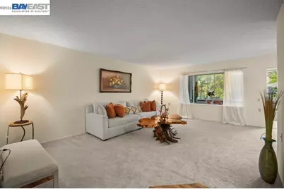 3441 Tice Creek Dr. #4, Walnut Creek, CA 94595 - Photo 4
