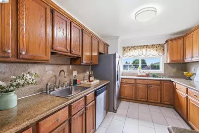 518 Shirley Ave, San Lorenzo, CA 94541 - Photo 14