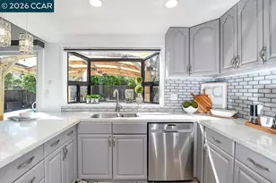 1154 Breckenridge Ct, Martinez, CA 94553 - Photo 10
