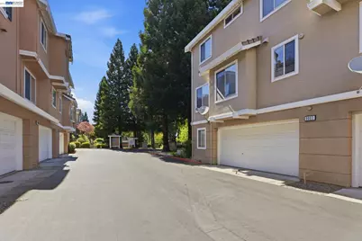 9003 Falcon St, Danville, CA 94506 - Photo 36