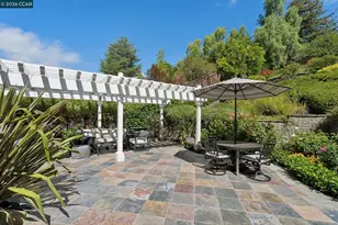 1718 Rockspring Pl, Walnut Creek, CA 94596 - Photo 6