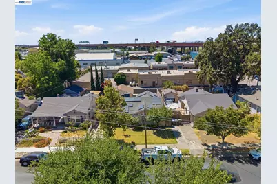 1330 Park St, Stockton, CA 95203 - Photo 14