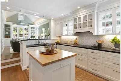 73 Oakmont Ave, Piedmont, CA 94610 - Photo 14