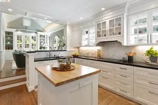73 Oakmont Ave, Piedmont, CA 94610 - Photo 14