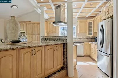 923 Pinon Dr, Martinez, CA 94553 - Photo 14