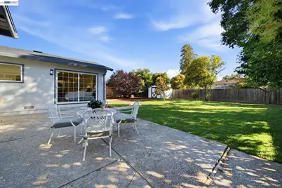 1829 Elkwood Dr, Concord, CA 94519 - Photo 34