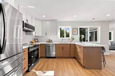 1829 Elkwood Dr, Concord, CA 94519 - Photo 12