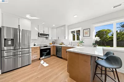 1829 Elkwood Dr, Concord, CA 94519 - Photo 8