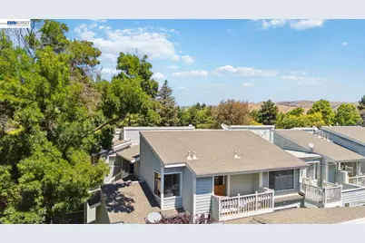 3443 Pepperwood Ter #301, Fremont, CA 94536 - Photo 14