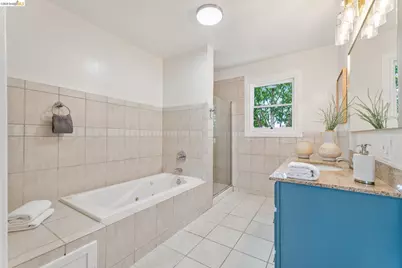 815 Paloma Ave, Oakland, CA 94610 - Photo 34