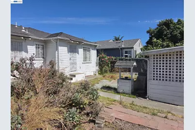 9601 D St, Oakland, CA 94603 - Photo 14