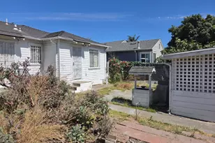 9601 D St, Oakland, CA 94603 - Photo 14