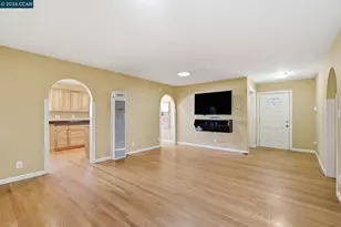 1830 Charmeran Ave, San Jose, CA 95124 - Photo 8