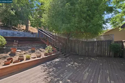3841 Alhambra Way, Martinez, CA 94553 - Photo 26