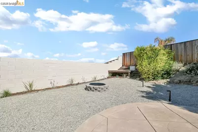 2691 Presidio Dr, Brentwood, CA 94513 - Photo 32