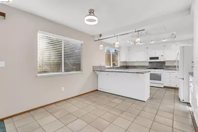 1003 Linda Vista Way, Rio Vista, CA 94571 - Photo 22