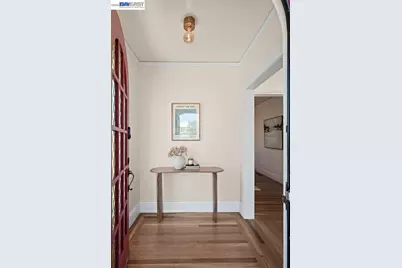 2906 Washington St, Alameda, CA 94501 - Photo 8