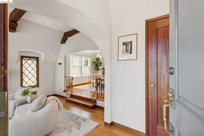3975 Oakmore Rd, Oakland, CA 94602 - Photo 4