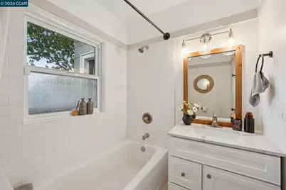 4411 Brookdale Ave, Oakland, CA 94619 - Photo 18