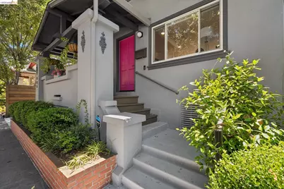485 55th St, Oakland, CA 94609 - Photo 2