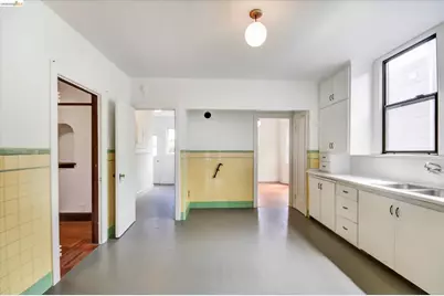 173 Templeton Ave, Daly City, CA 94014 - Photo 12