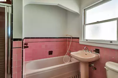 173 Templeton Ave, Daly City, CA 94014 - Photo 22