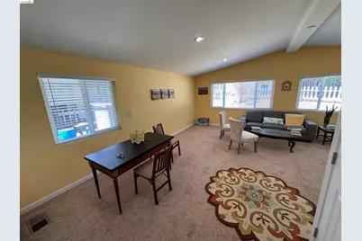 132 Phyllis Court #132, Vallejo, CA 94591 - Photo 12