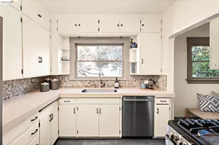 2700 55th Ave, Oakland, CA 94605 - Photo 14
