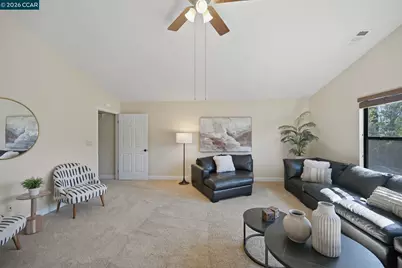 5017 Murchio Dr, Concord, CA 94521 - Photo 18