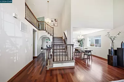 5017 Murchio Dr, Concord, CA 94521 - Photo 4