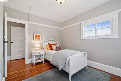 688 31st St, Oakland, CA 94609 - Photo 44