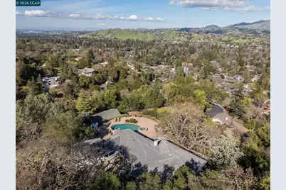 300 Oak View Ter, Danville, CA 94526 - Photo 66
