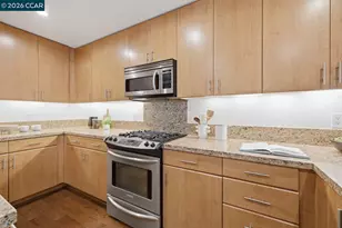 438 Grand Ave, Oakland, CA 94612 - Photo 22