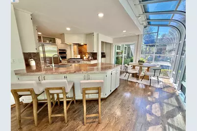 516 Moraga Way, Orinda, CA 94563 - Photo 38