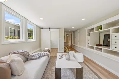 4630 Edgewood Avenue, Oakland, CA 94602 - Photo 58