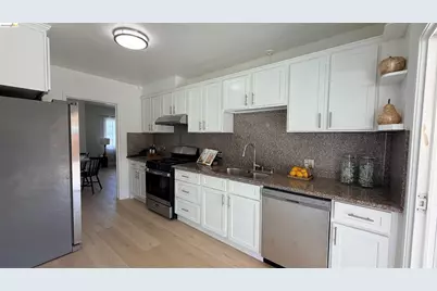 954 Folsom Ave, Hayward, CA 94544 - Photo 18