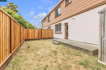 712 Daniels Ave, Vallejo, CA 94590 - Photo 10